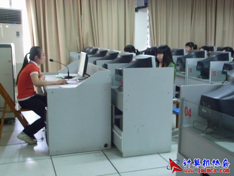 100421CAPX33.JPG
