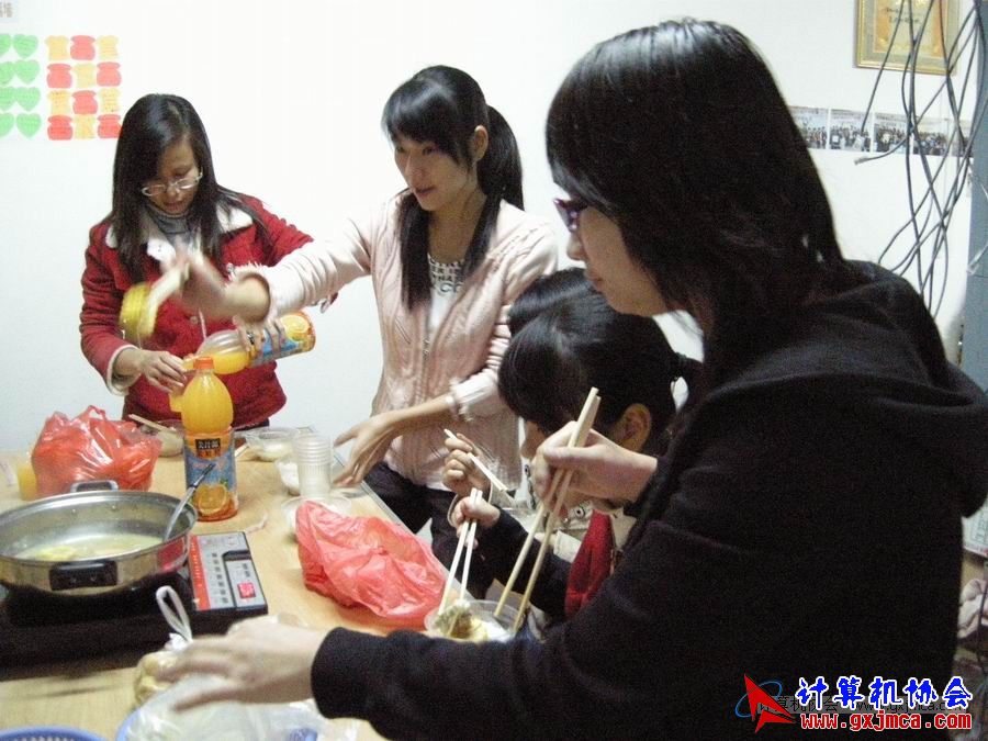 101126xcb05.jpg
