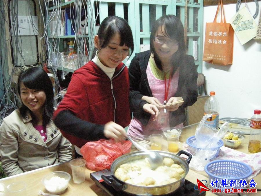 101126xcb18.jpg