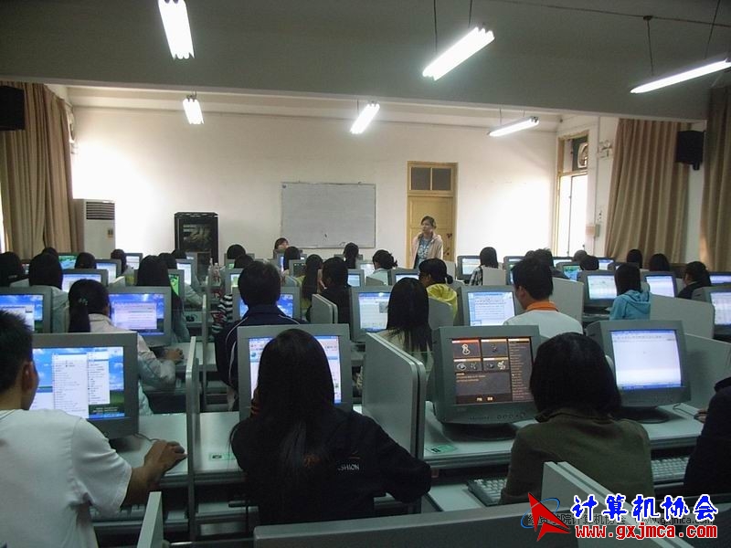 091202CAPX01.JPG