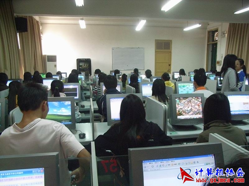 091202CAPX02.JPG