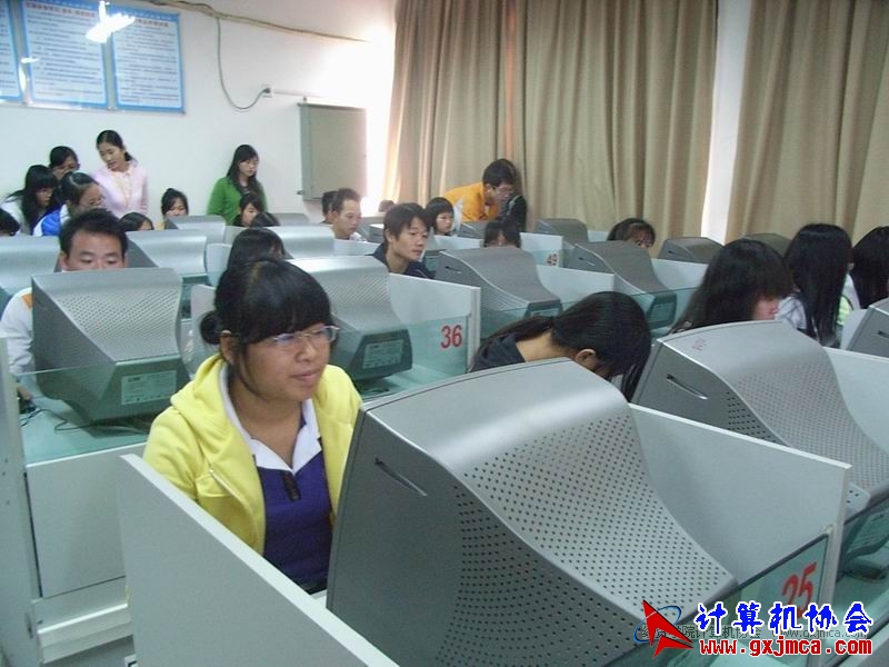 091202CAPX11.JPG
