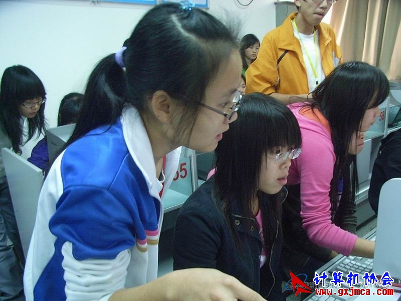 091202CAPX14.JPG