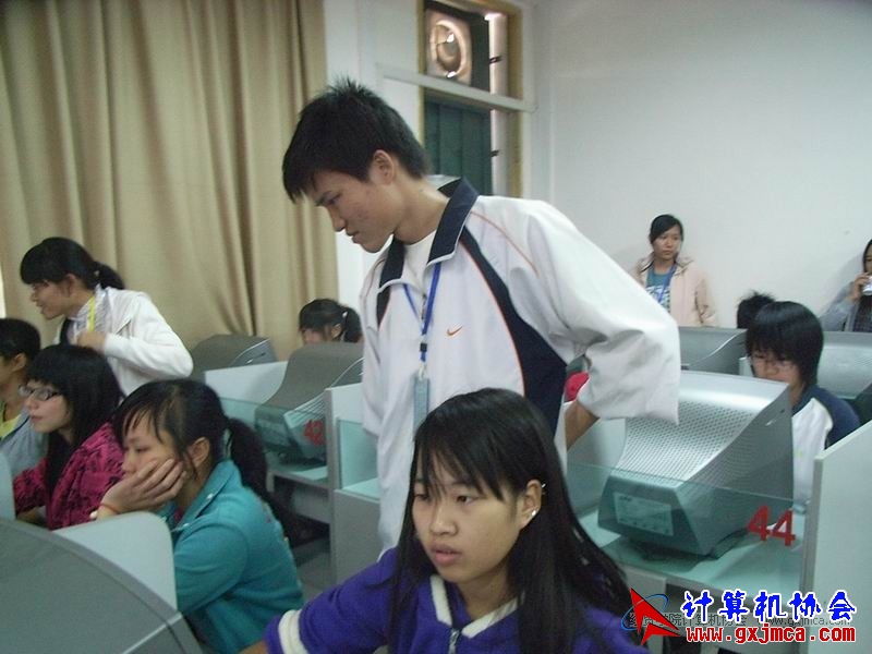 091202CAPX15.JPG