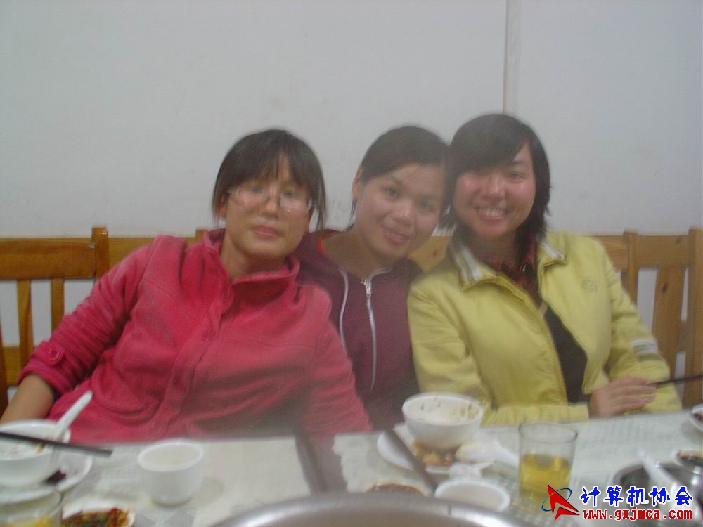 091206CAhg36.JPG