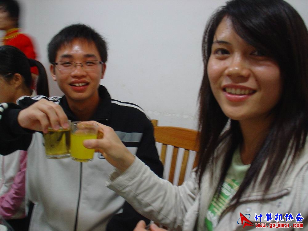 091206CAhg41.JPG