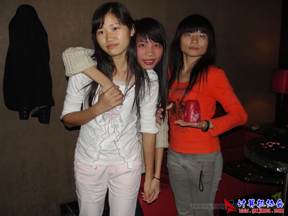 111115cakg070.JPG