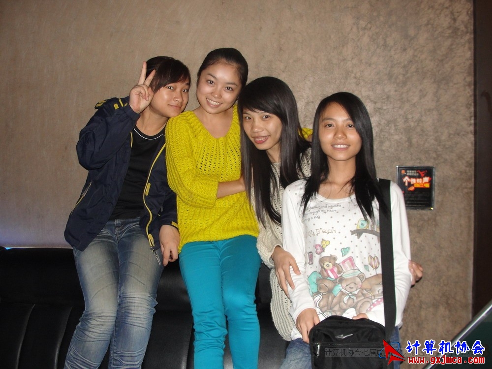 111115cakg098.JPG