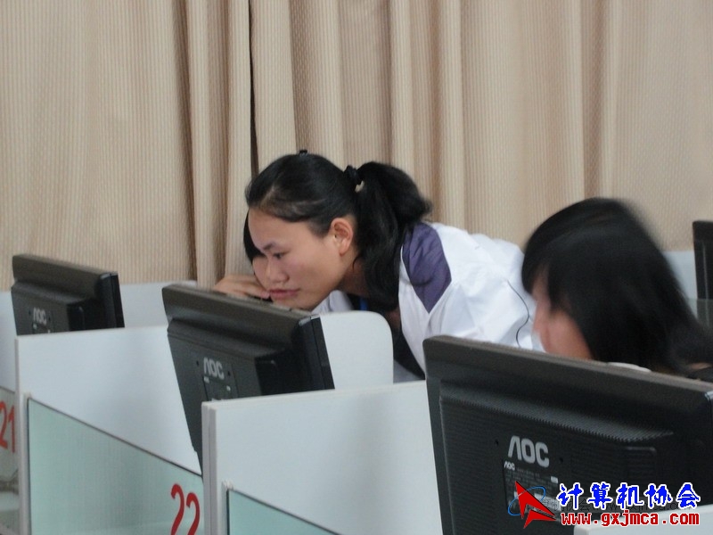 111122capx61.JPG