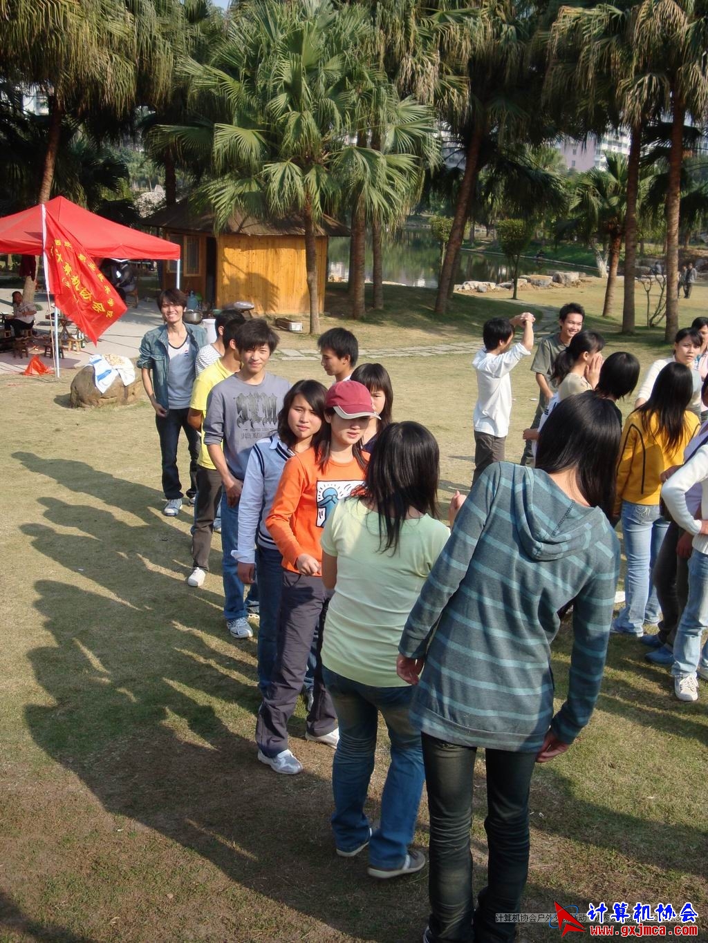 081130CA2003.JPG