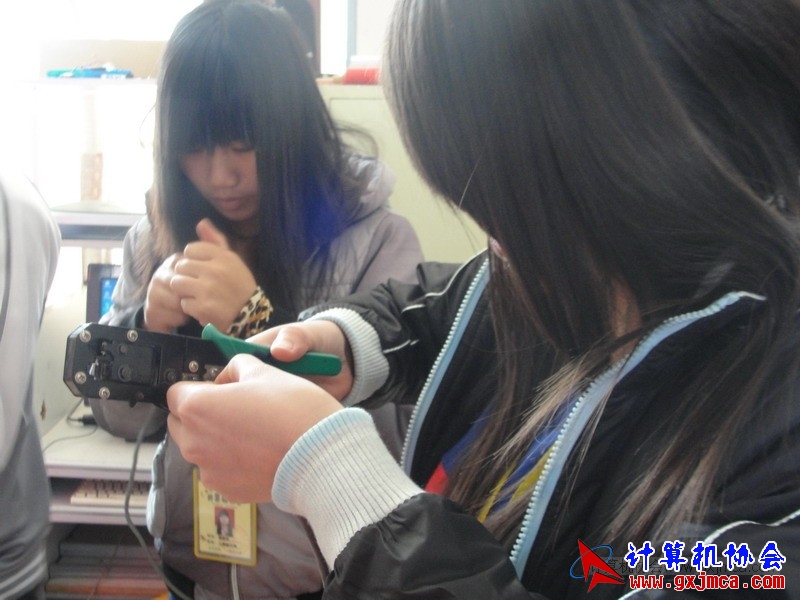 111212capx19.JPG