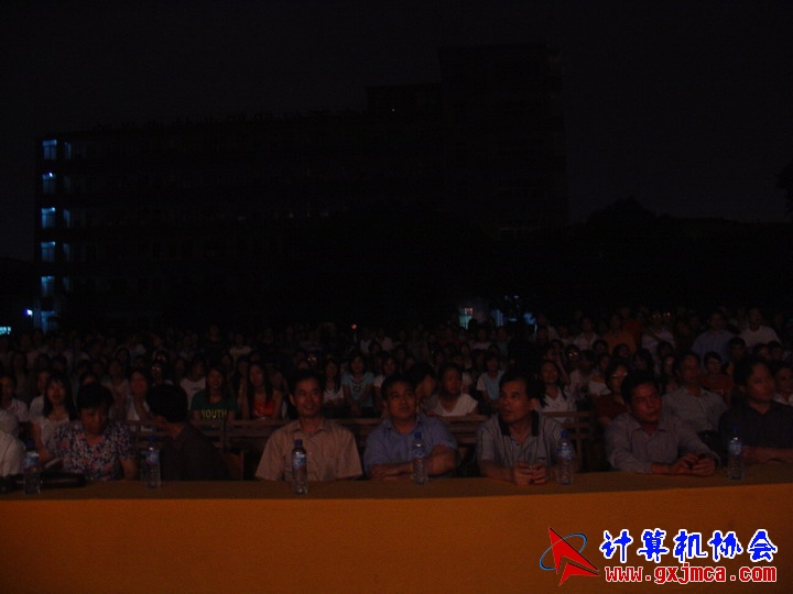 Luiting8001.JPG
