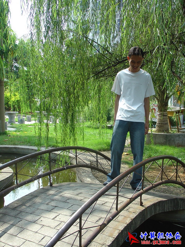 050902caby029.JPG