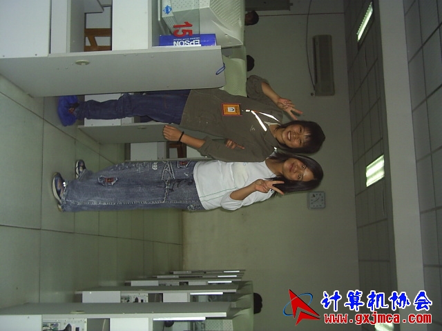 S2021264.JPG
