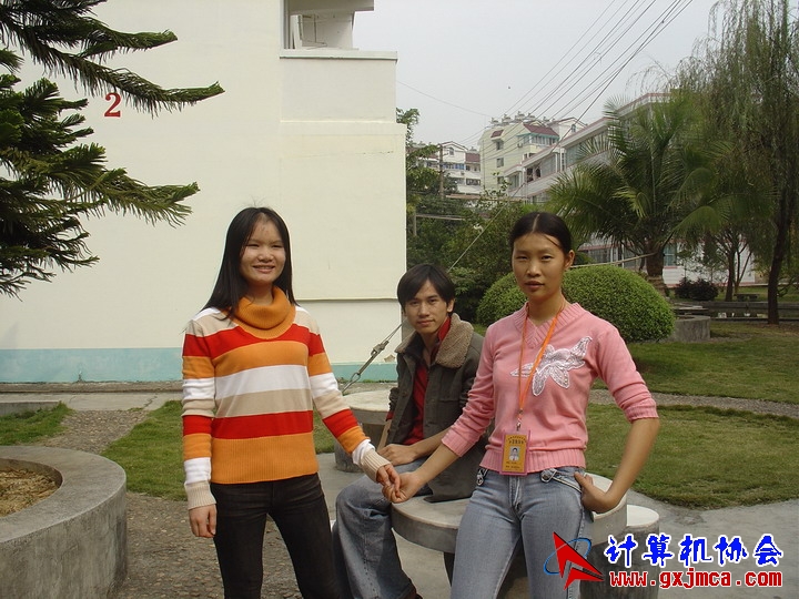 051202CA018.JPG