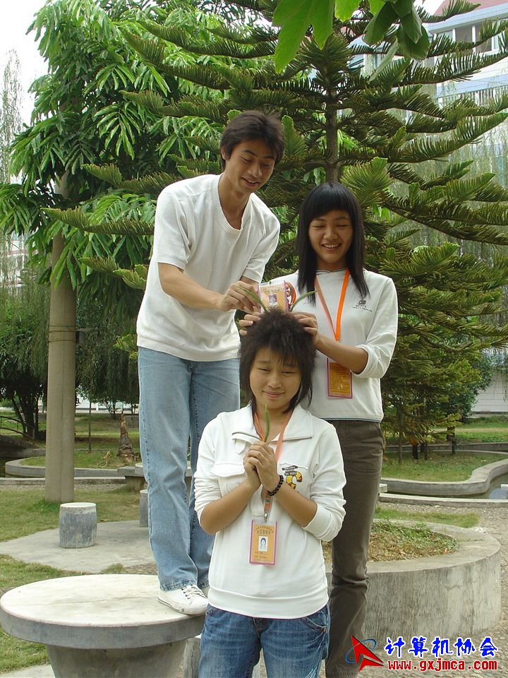 051202CA021.JPG