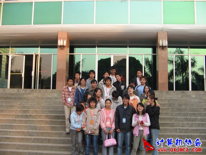 051218JY69.JPG