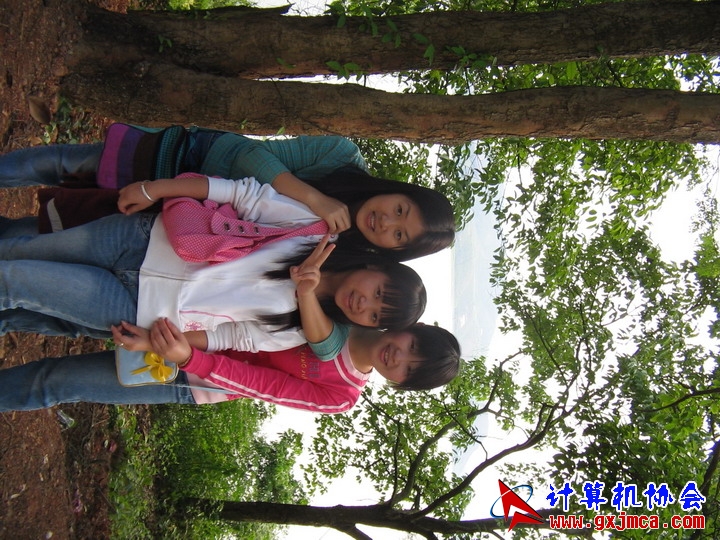 060514CA0527.jpg