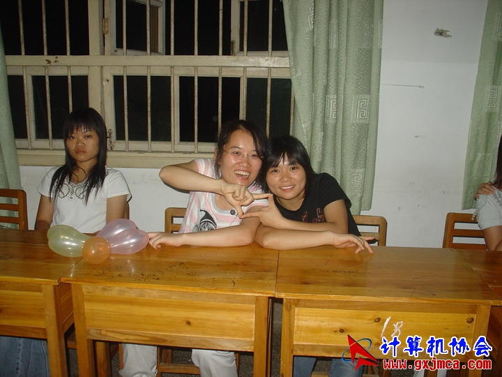 060601ET128.JPG
