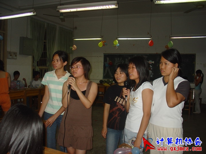 060601ET131.JPG
