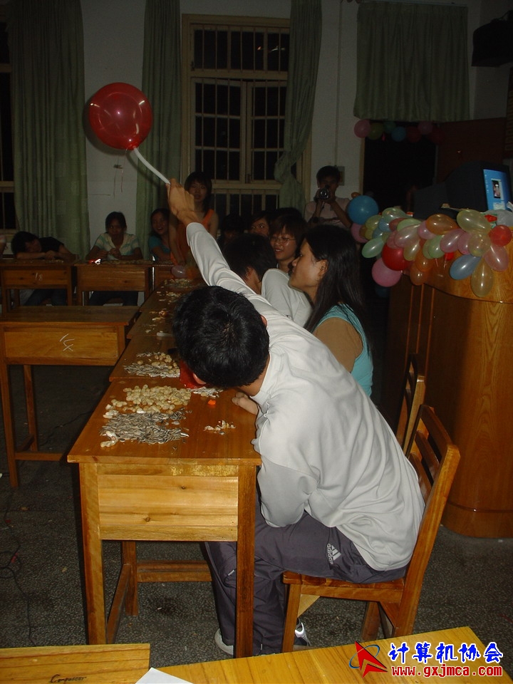 060601ET139.JPG