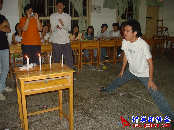 060601ET144.JPG