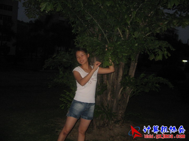 060601ET157.jpg