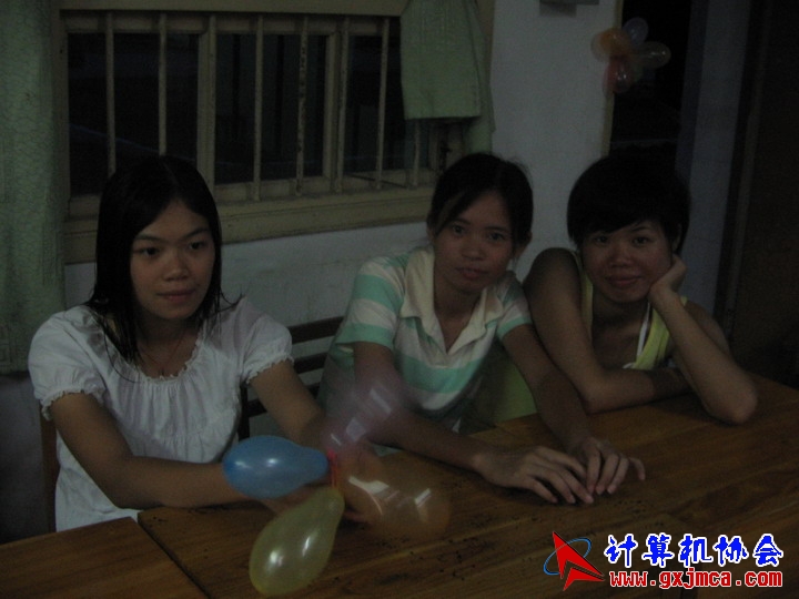 060601ET175.jpg