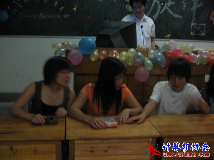 060601ET183.jpg