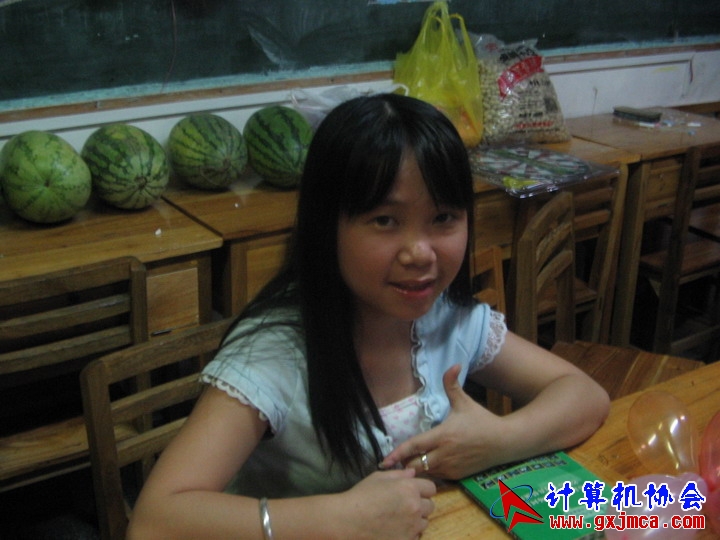 060601ET192.jpg