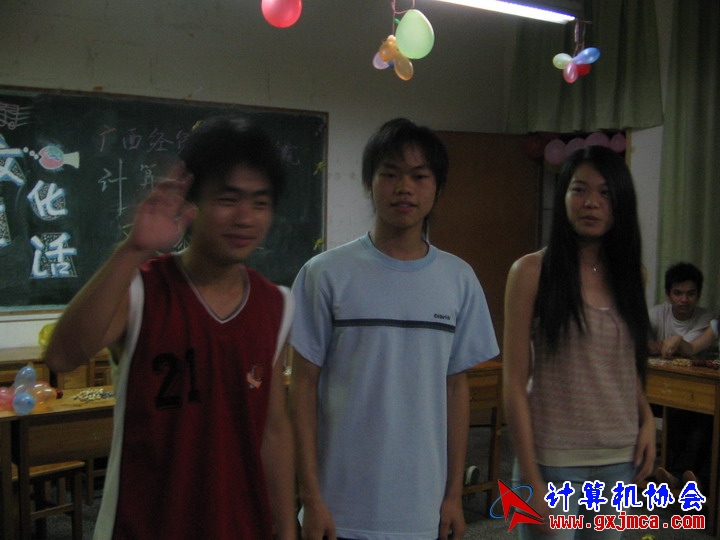 060601ET210.jpg