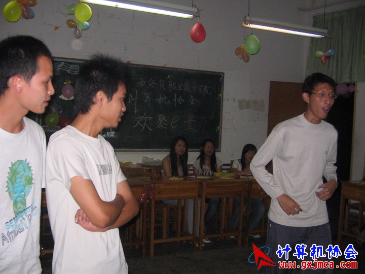 060601ET211.jpg