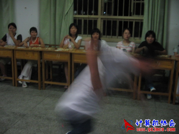 060601ET214.jpg