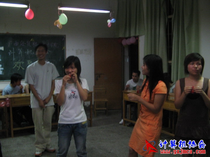 060601ET285.jpg
