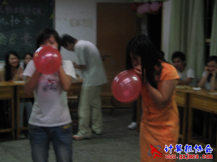 060601ET290.jpg