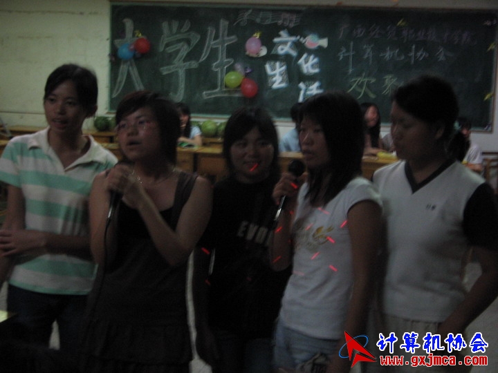 060601ET315.jpg