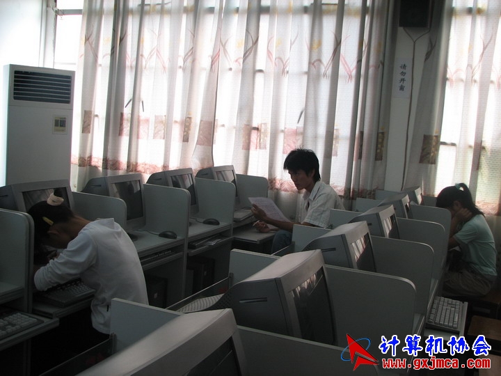 061028CA60.JPG