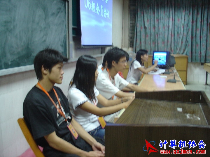 061101CA03.JPG