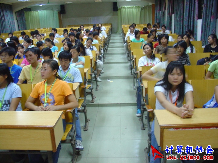 061101CA62.JPG
