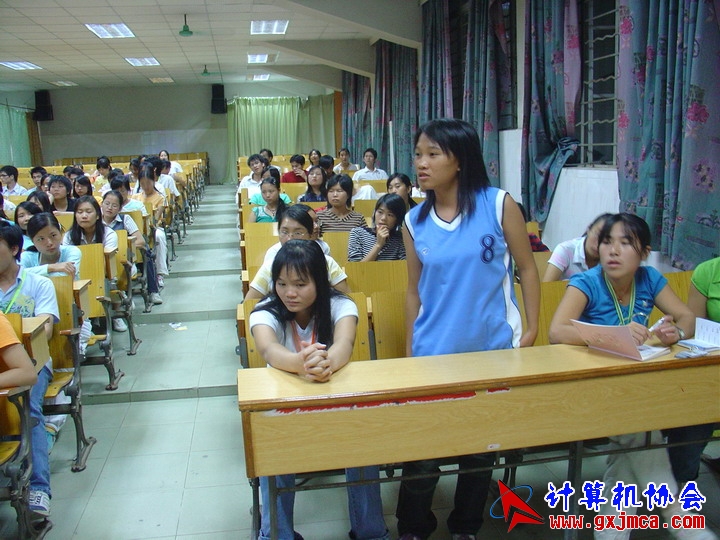 061101CA64.JPG