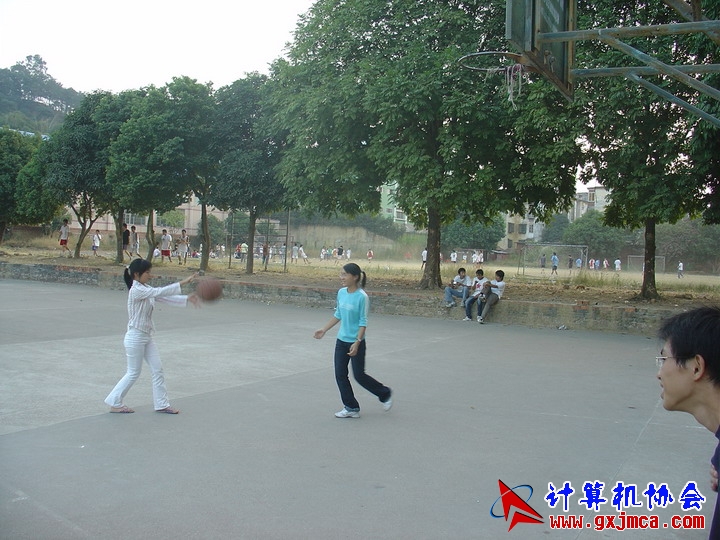 061109LQS68.JPG