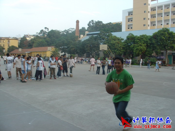 061109LQS70.JPG