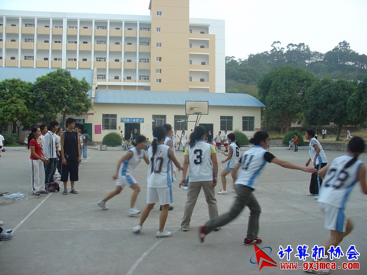 061109LQS74.JPG