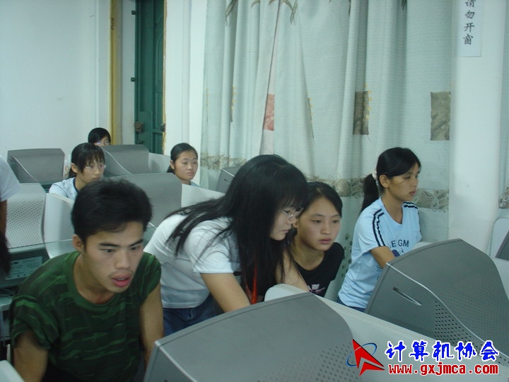 061116CA142.JPG