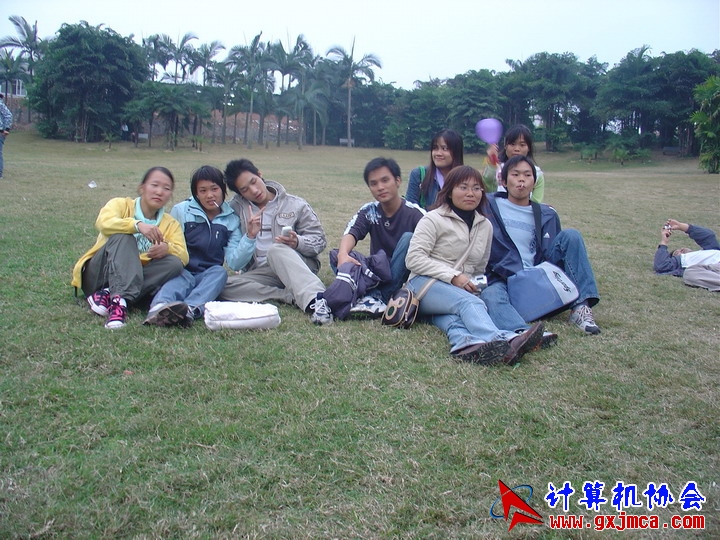 061203SKD1047.JPG
