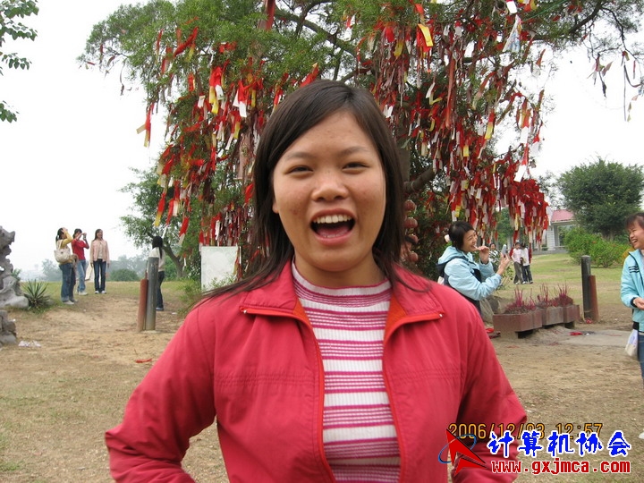 061203SKE1115.JPG