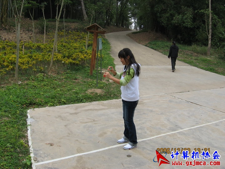 061203SKE1133.JPG