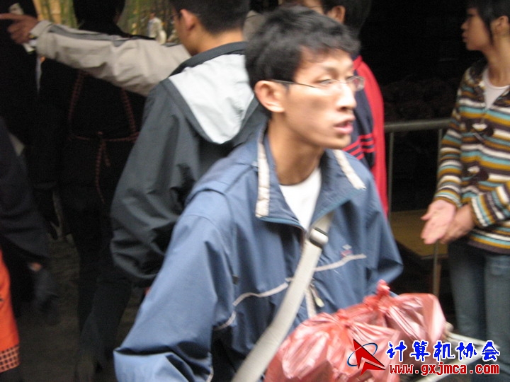 061203SKF1317.jpg