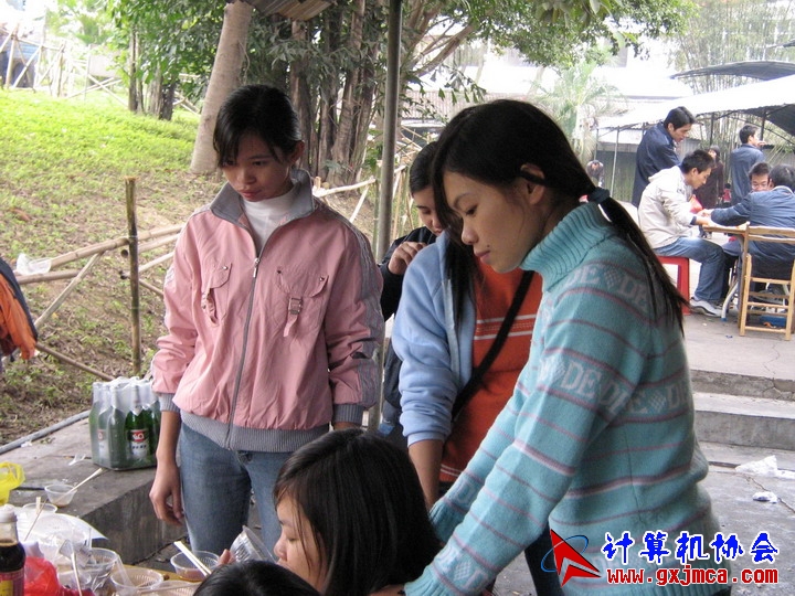 061203SKF1358.jpg