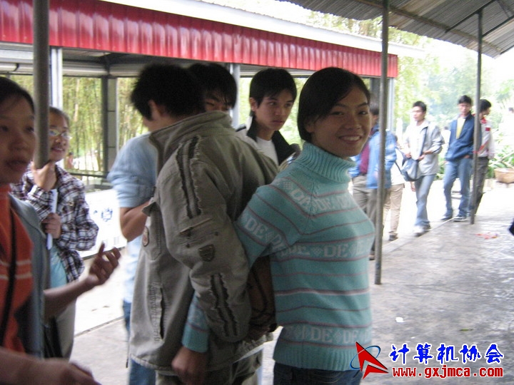061203SKF1383.jpg